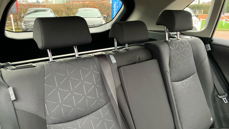 Toyota RAV4 2.5 VVT-i Hybrid Design 5dr CVT Hybrid Estate